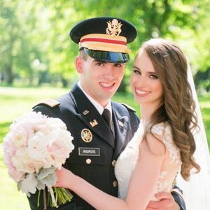 Meet your Posher, Caitlan